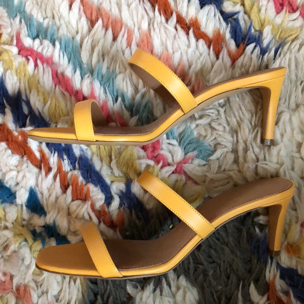 Never worn Mansur Gavriel Sandals/Heels - Picture 2 of 3